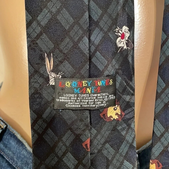 Looney tunes men neck tie character VTG 90s y2k business casual heritage plaid - Picture 3 of 4